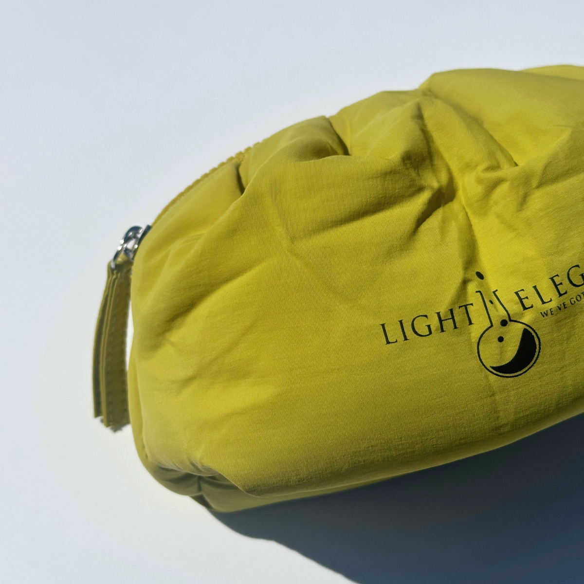 Light Elegance Polish Pouch