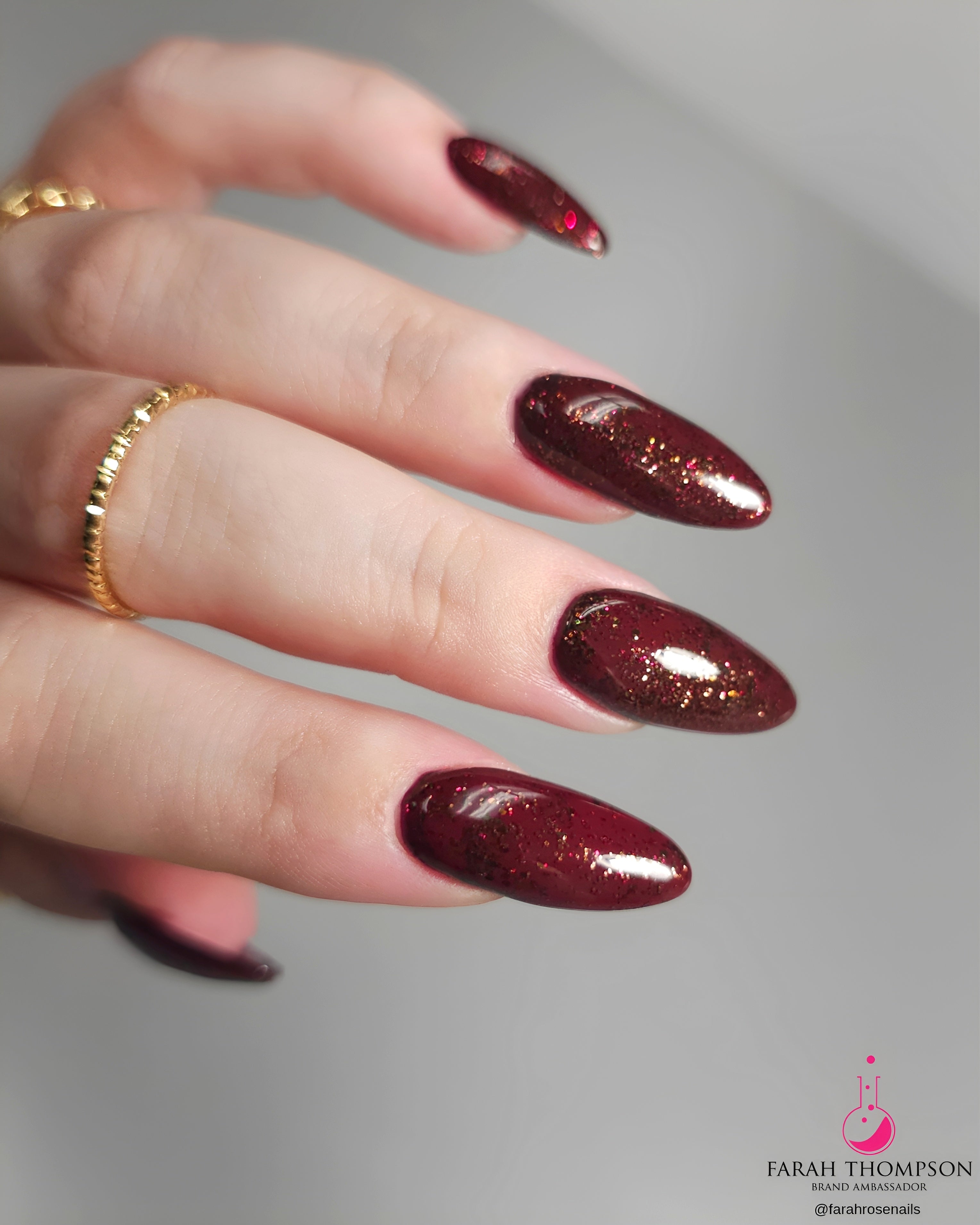 P+ Winner Winner! Glitter Gel Polish 10 ml